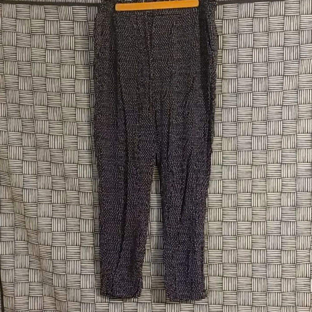 Lounging pants with cute pattern